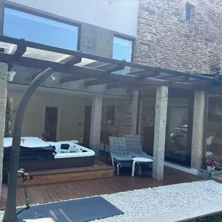 7 Seconds Country house *